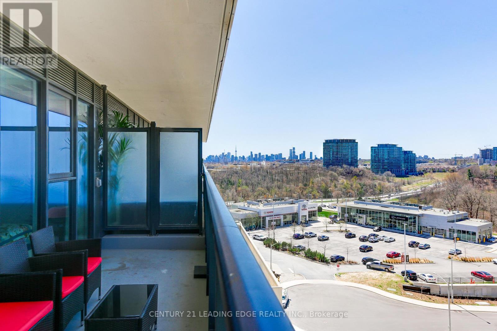 712 - 30 Inn On The Park Drive, Toronto, Ontario  M3C 0P7 - Photo 23 - C12122976