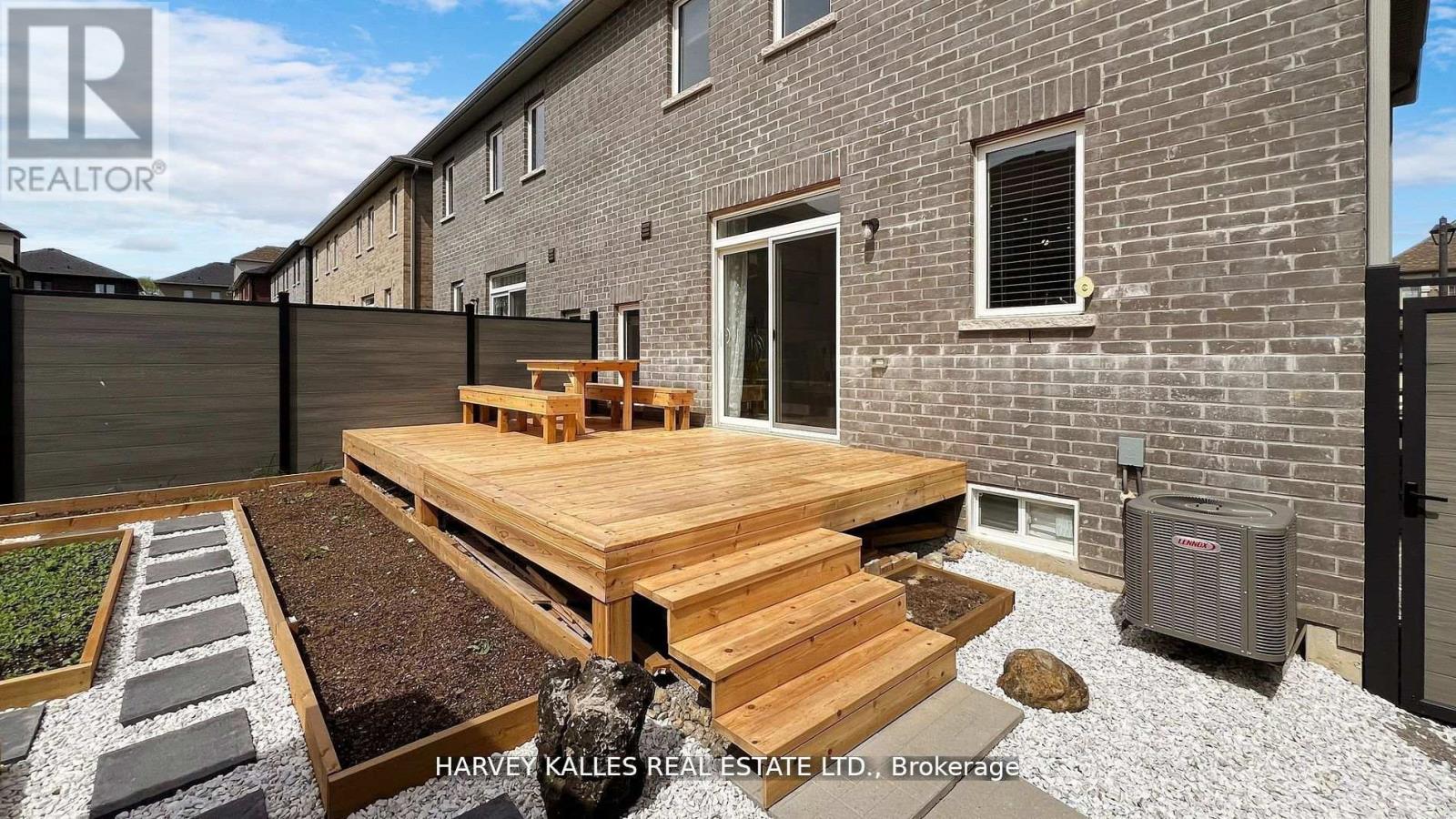 67 Crofting Crescent, Markham, Ontario  L6E 0W1 - Photo 30 - N12122963