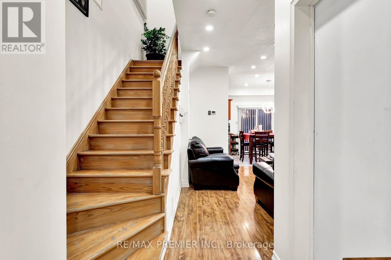 Property at 56 TAHIR STREET image 5
