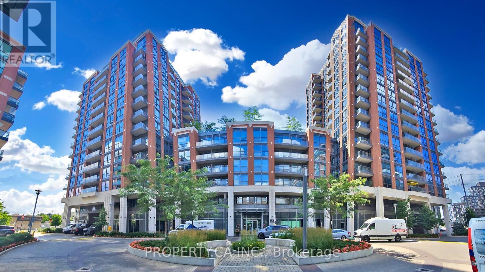 307 - 31 TIPPETT ROAD, Toronto, Ontario