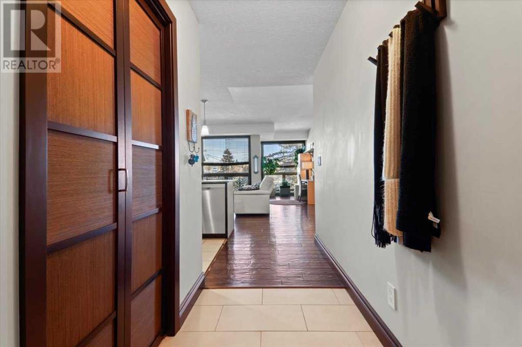 Property at 203, 118 34 Street NW image 4