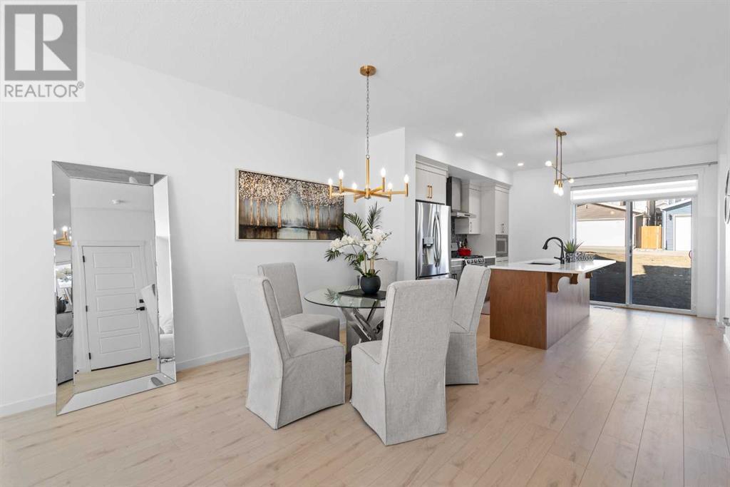 Property at 226 Edith Road NW image 3