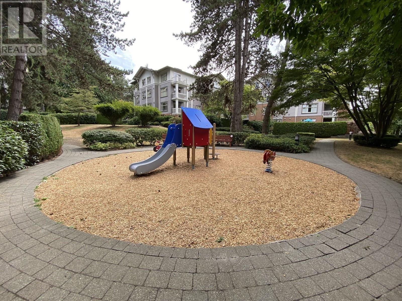 Listing Picture 17 of 17 : 2105 4625 VALLEY DRIVE, Vancouver / 溫哥華 - 魯藝地產 Yvonne Lu Group - MLS Medallion Club Member