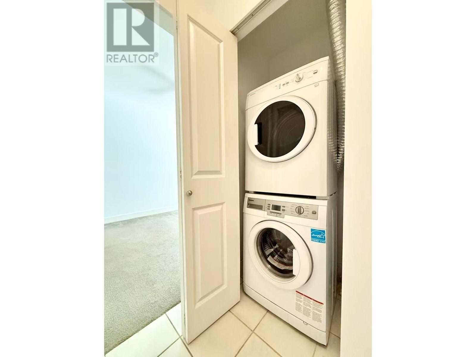 Listing Picture 8 of 17 : 2105 4625 VALLEY DRIVE, Vancouver / 溫哥華 - 魯藝地產 Yvonne Lu Group - MLS Medallion Club Member