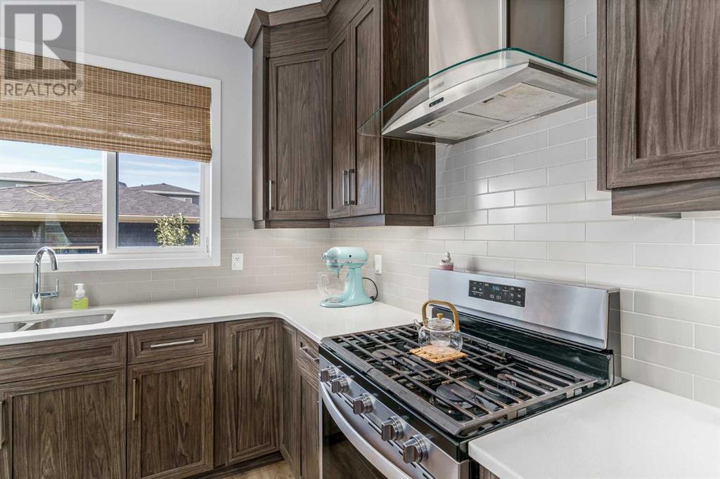 853 West Lakeview Drive, Chestermere, Alberta  T1X 1Z5 - Photo 11 - A2201213