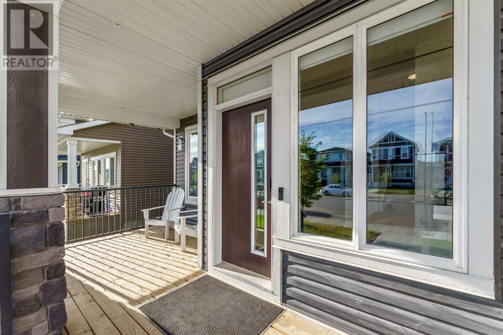 853 West Lakeview Drive, Chestermere, Alberta  T1X 1Z5 - Photo 2 - A2201213