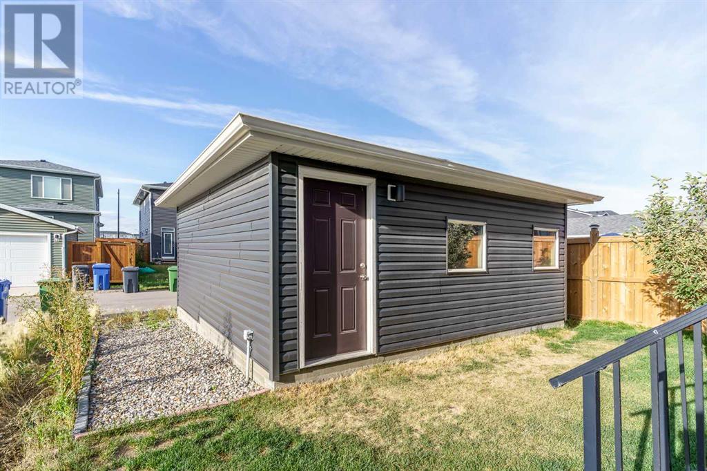 853 West Lakeview Drive, Chestermere, Alberta  T1X 1Z5 - Photo 35 - A2201213