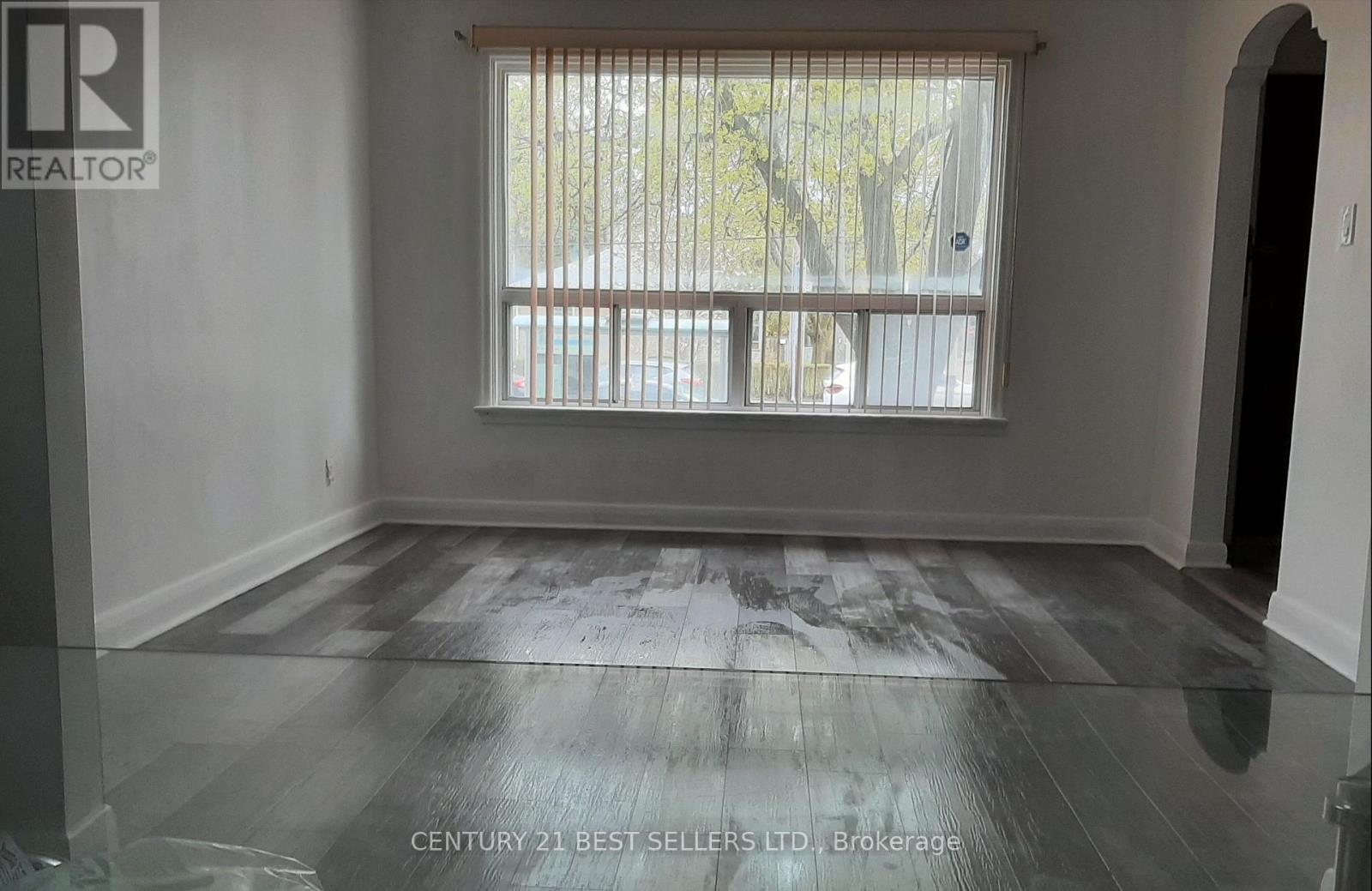 150 ELLESMERE ROAD, Toronto, Ontario
