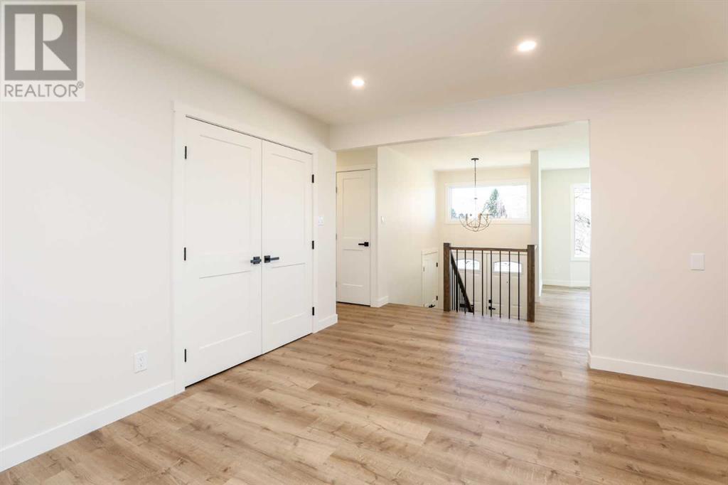 Property at 3725 Oak Drive S image 5