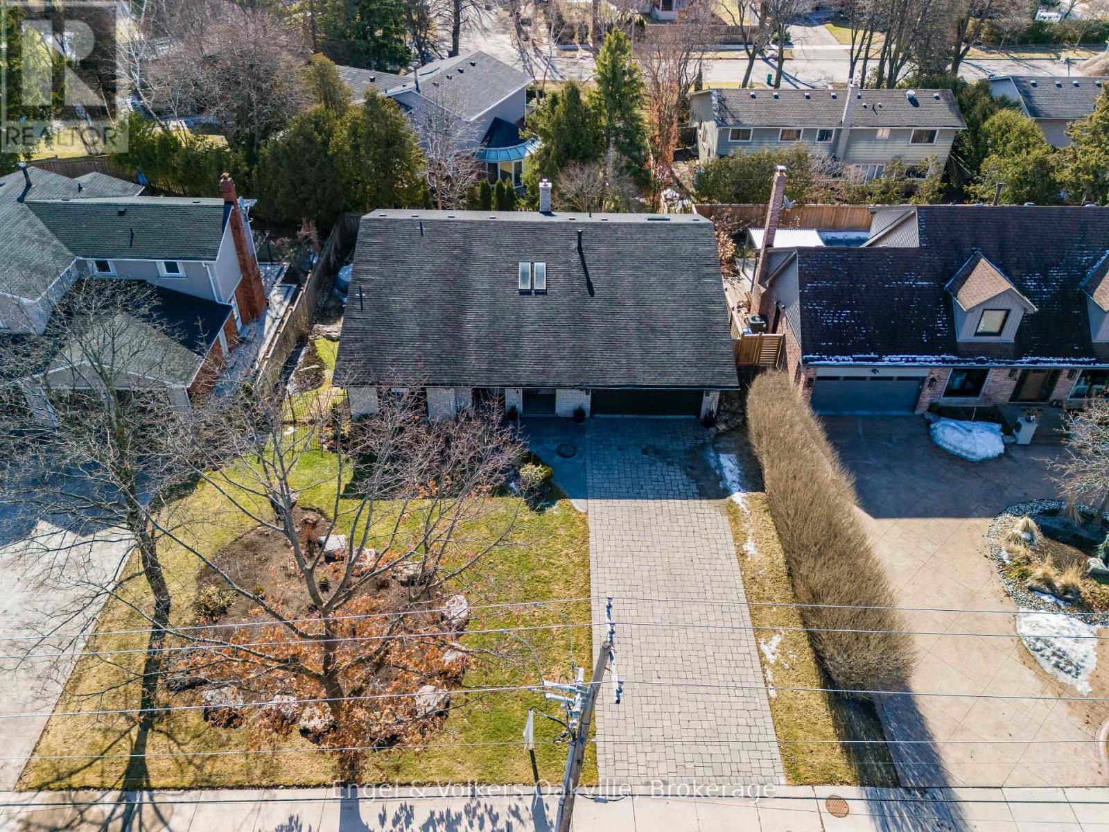 Property at 2044 MISSISSAUGA ROAD image 2
