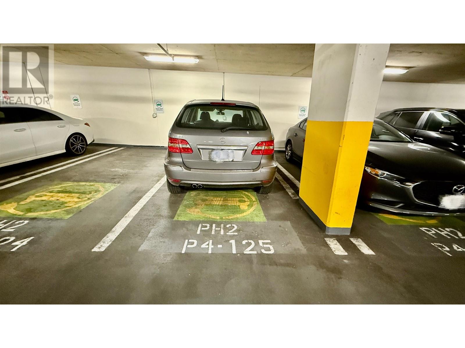 Listing Picture 26 of 28 : 1902 5470 ORMIDALE STREET, Vancouver / 溫哥華 - 魯藝地產 Yvonne Lu Group - MLS Medallion Club Member