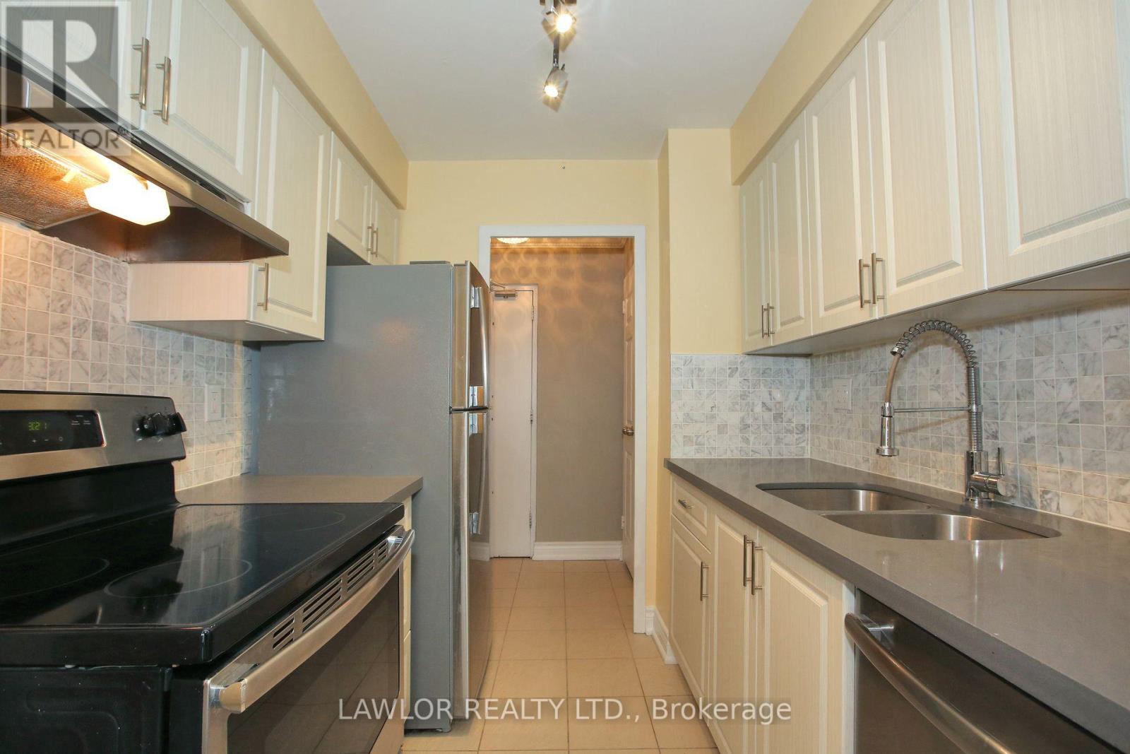 808 - 3311 Kingston Road, Toronto, Ontario  M1M 1R1 - Photo 14 - E12121508