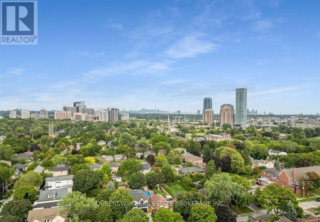 27 Charleston Road, Toronto, Ontario  M9B 4M6 - Photo 7 - W12019788