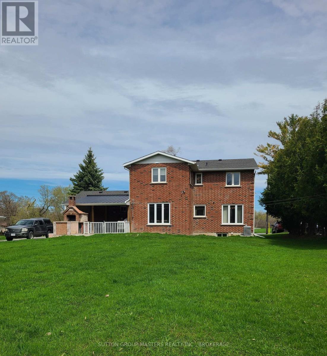 Property at 245 ARNOLD STREET image 3