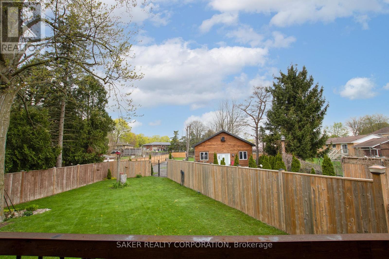 411 Albert Street, Strathroy-Caradoc, Ontario  N7G 1W8 - Photo 6 - X12123043
