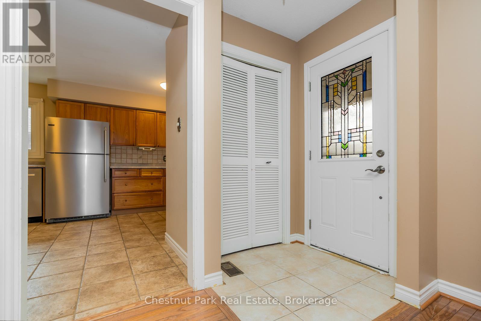 Property at 9 SPROULE AVENUE image 3