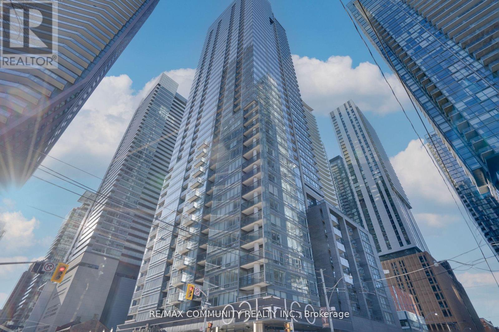 824 - 295 ADELAIDE STREET W, Toronto, Ontario