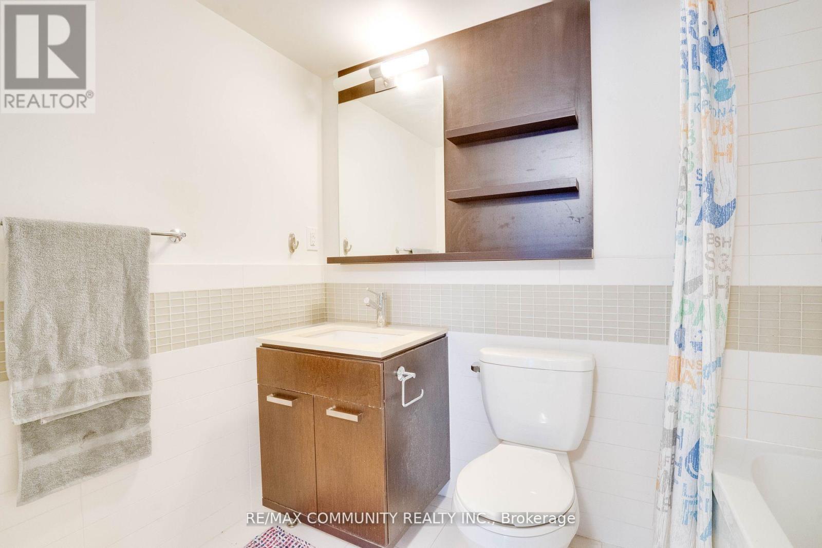 824 - 295 Adelaide Street W, Toronto, Ontario  M5V 0L4 - Photo 20 - C12123045