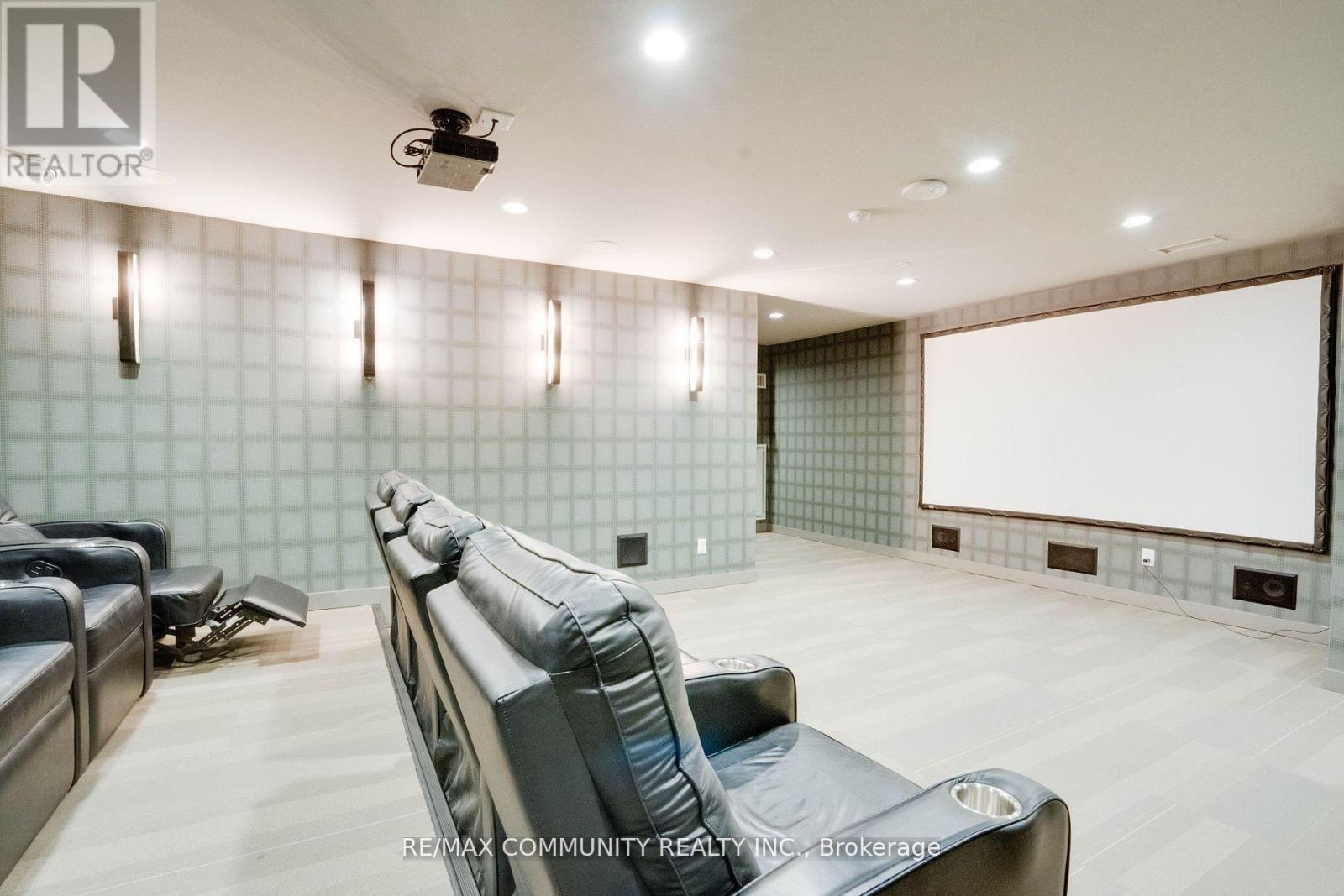 824 - 295 Adelaide Street W, Toronto, Ontario  M5V 0L4 - Photo 24 - C12123045