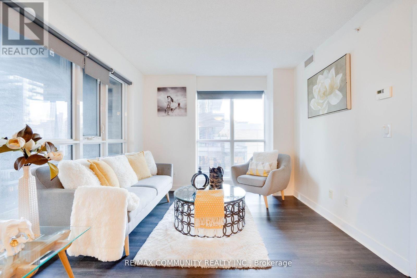824 - 295 Adelaide Street W, Toronto, Ontario  M5V 0L4 - Photo 6 - C12123045