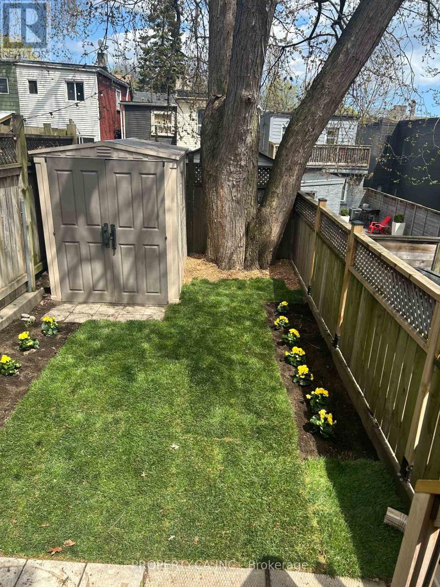 737 1/2 Craven Road, Toronto, Ontario  M4L 2Z7 - Photo 31 - E12079530