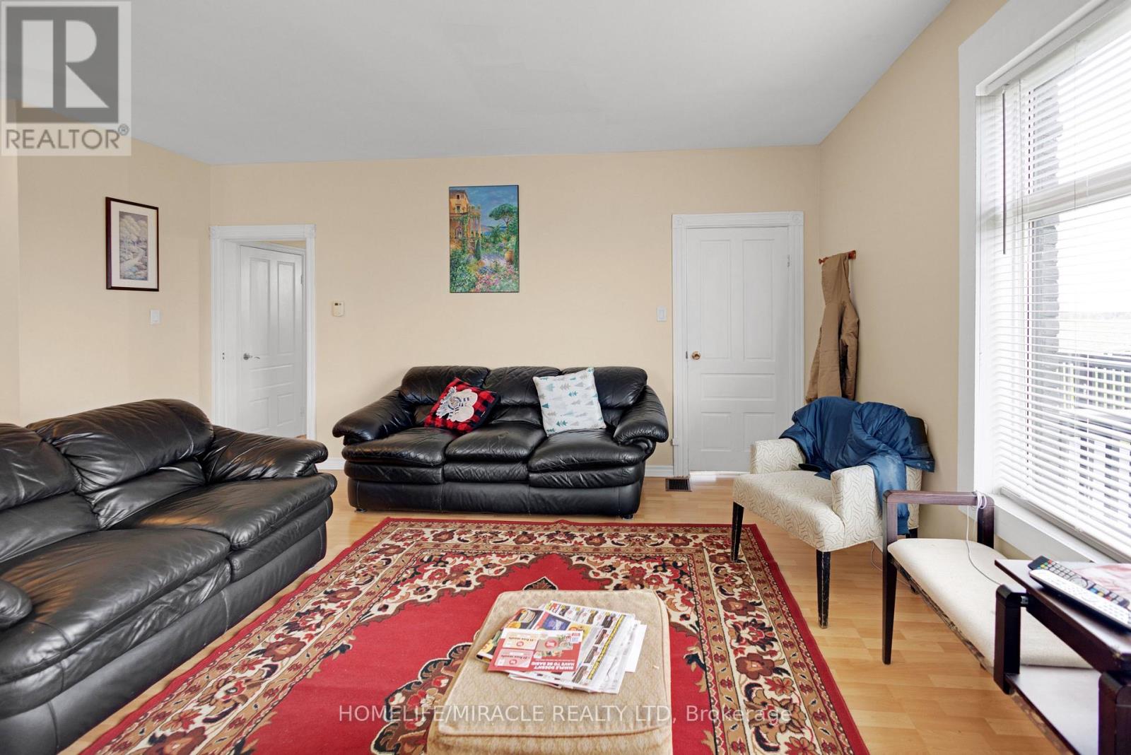 1516 Fairgrounds Road, Clearview, Ontario  L0M 1S0 - Photo 15 - S12122542
