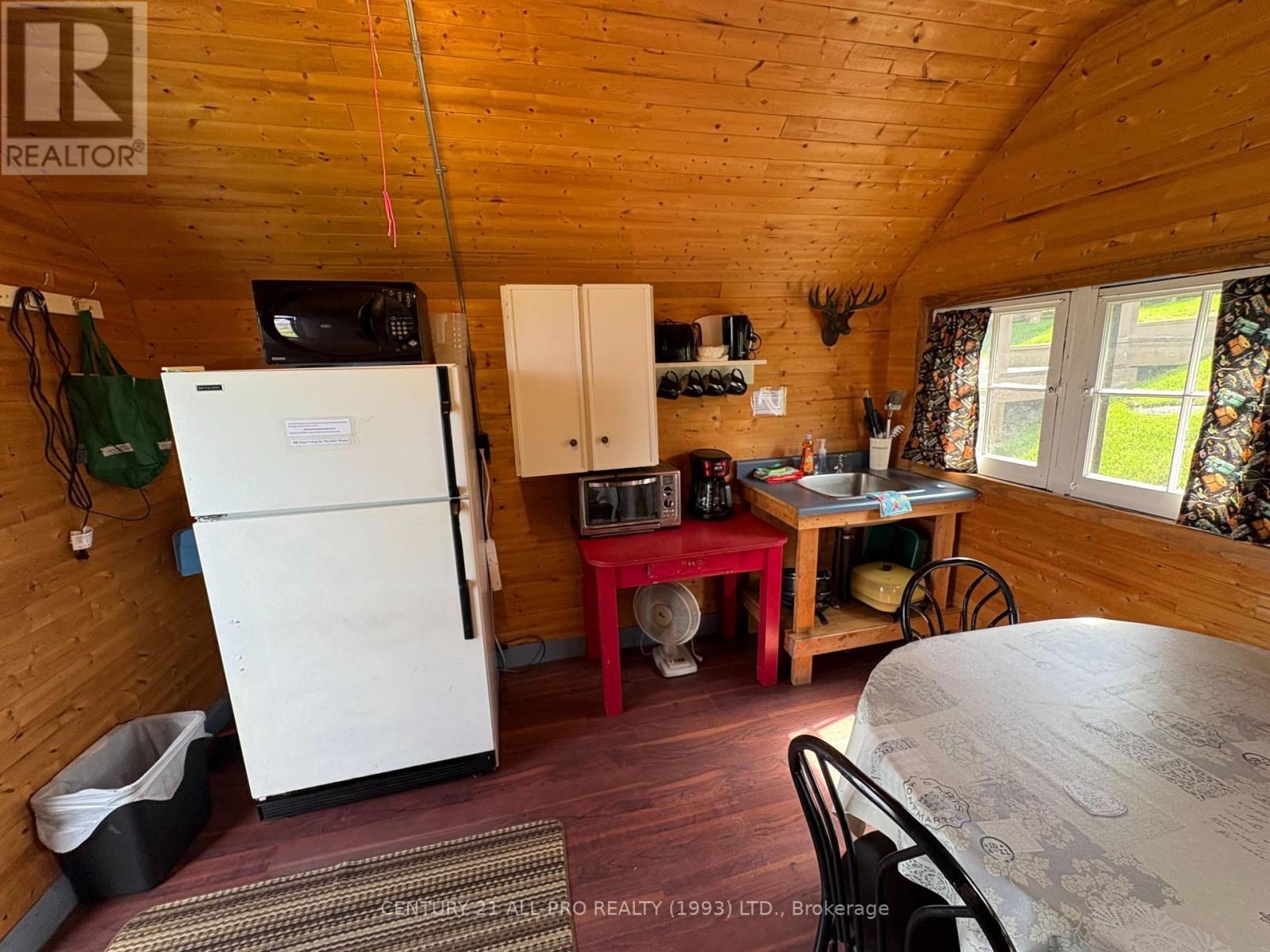 1267 South Shore Road, Greater Napanee, Ontario  K7R 3K7 - Photo 15 - X12110769