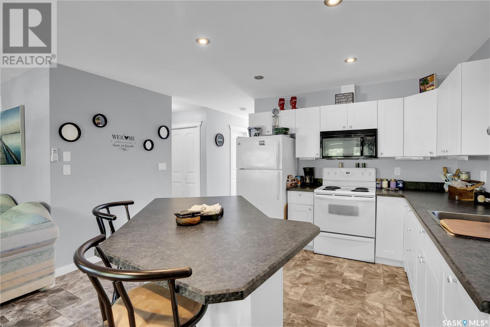 Property at 607 Brighton STREET image 5