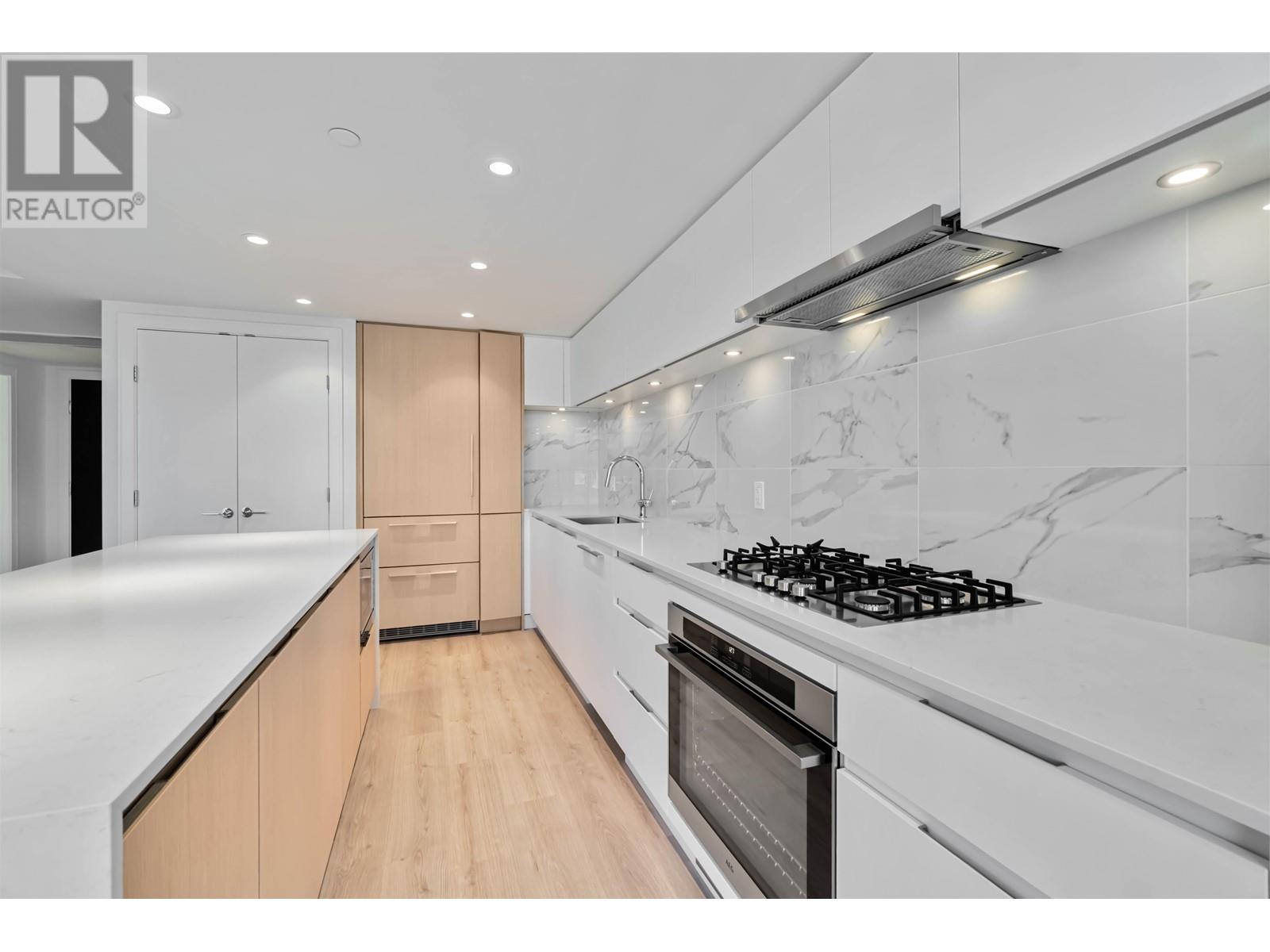 605 1500 Fern Street, North Vancouver, British Columbia  V7J 0E6 - Photo 15 - R2996665
