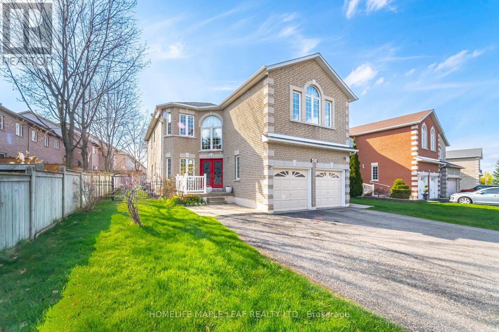 Property at 435 BRISTOL ROAD W image 1