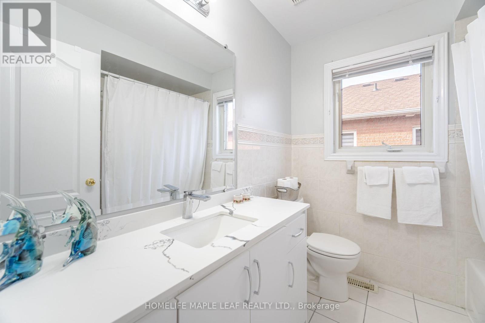 435 Bristol Road W, Mississauga (Hurontario), Ontario  L5R 3R7 - Photo 26 - W12119682