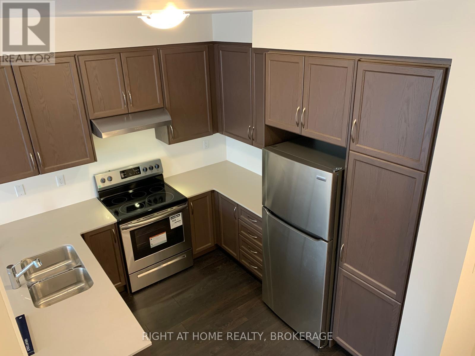1174 Restivo Lane, Milton, Ontario  L9E 1N8 - Photo 13 - W12121946