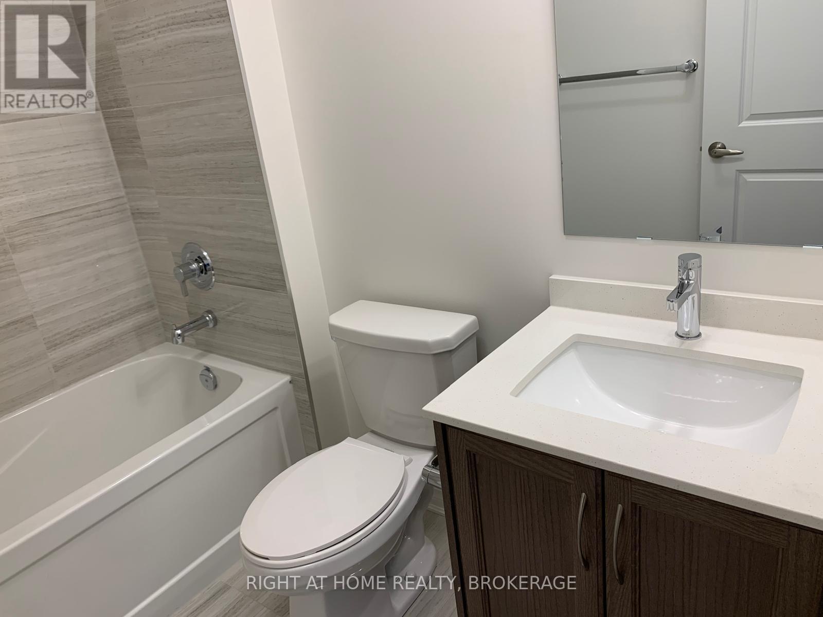 1174 Restivo Lane, Milton, Ontario  L9E 1N8 - Photo 36 - W12121946