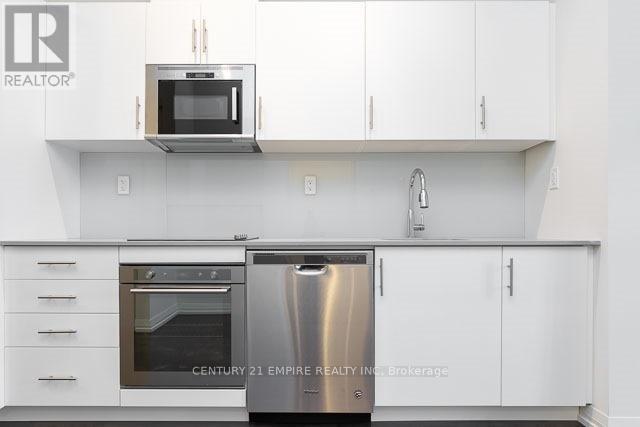 919 - 460 Adelaide Street E, Toronto (Moss Park), Ontario  M5A 0E7 - Photo 6 - C12123061
