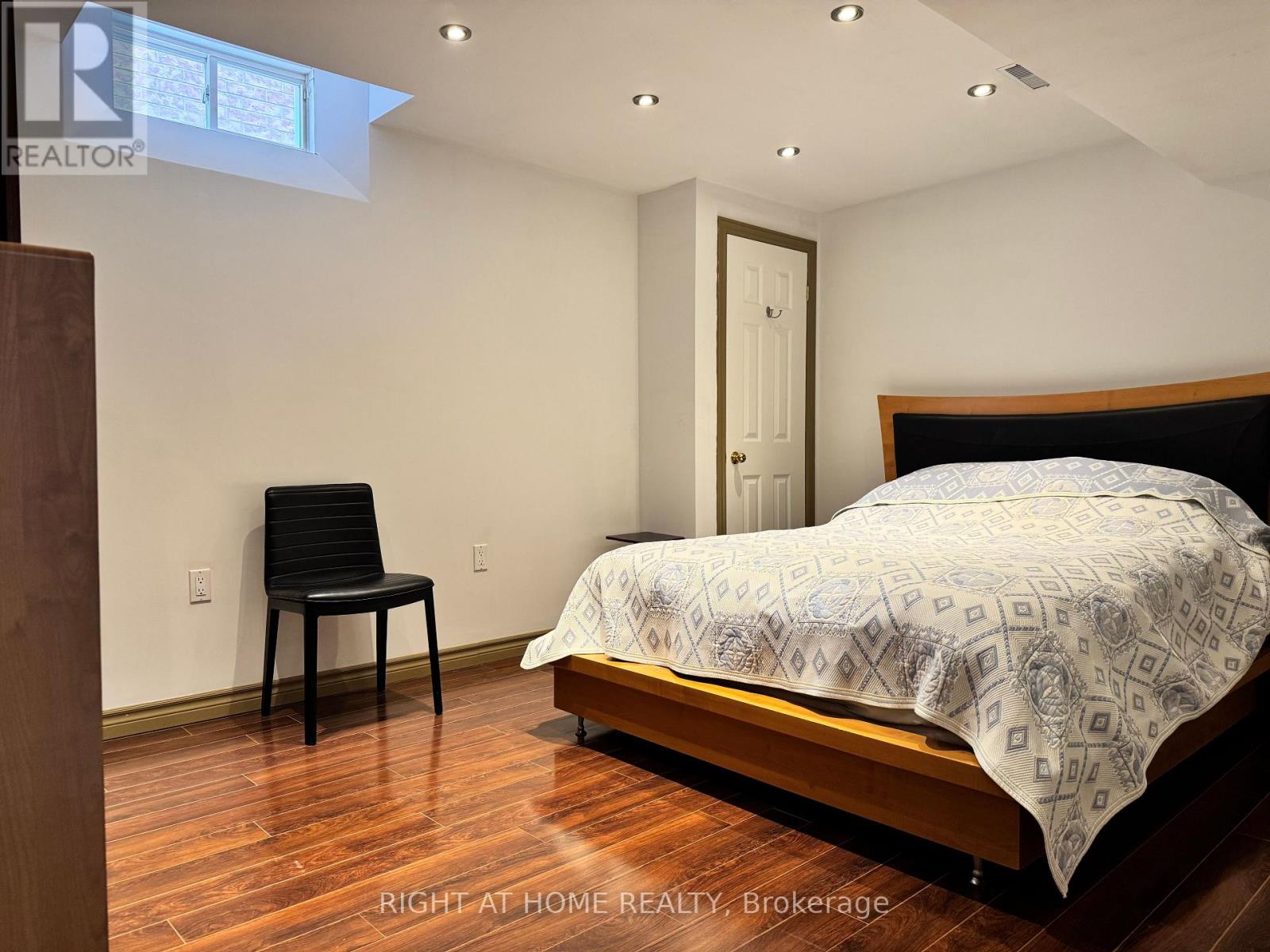29 Lynnvalley Crescent, Brampton, Ontario  L6P 2E1 - Photo 25 - W12046515