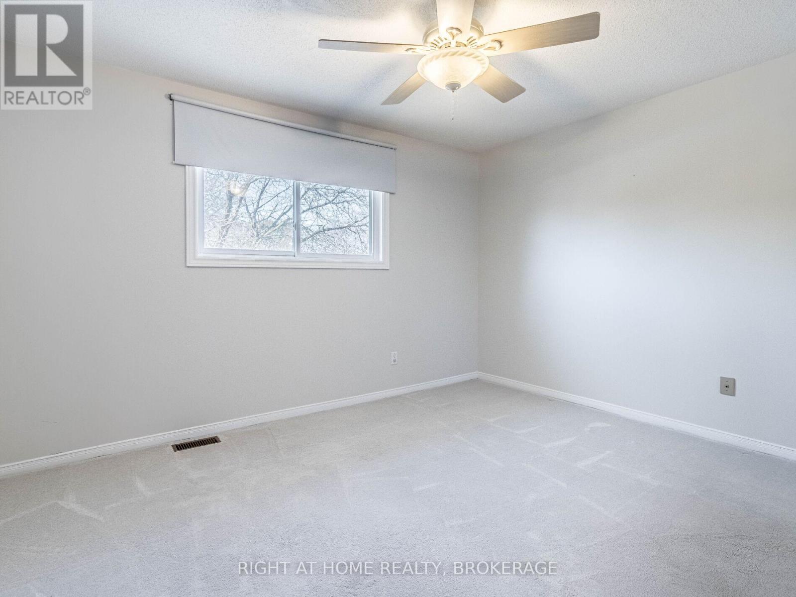 24 The Meadows Street, St. Catharines, Ontario  L2N 7L1 - Photo 17 - X12122901