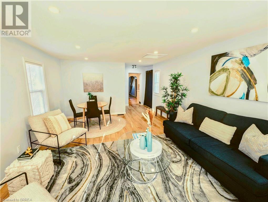 Property at 52 DALKEITH Avenue image 3