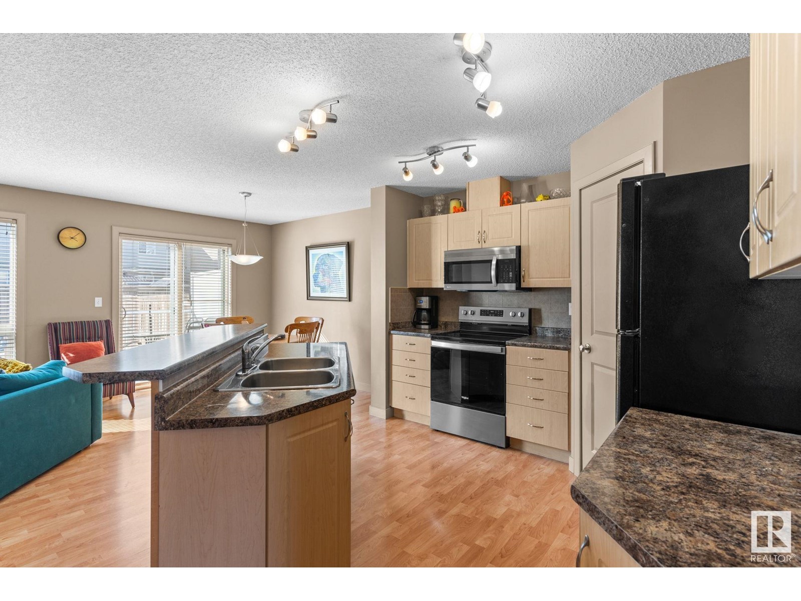 Property at 9440 STEIN WY NW image 5