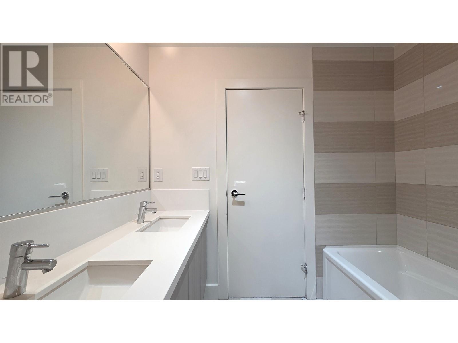 404 3602 Aldercrest Drive, North Vancouver, British Columbia  V7G 2S6 - Photo 26 - R2978672