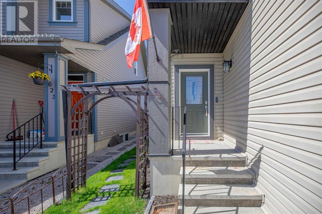 619 Copperpond Circle Se, Calgary, Alberta  T2Z 0X1 - Photo 6 - A2217298