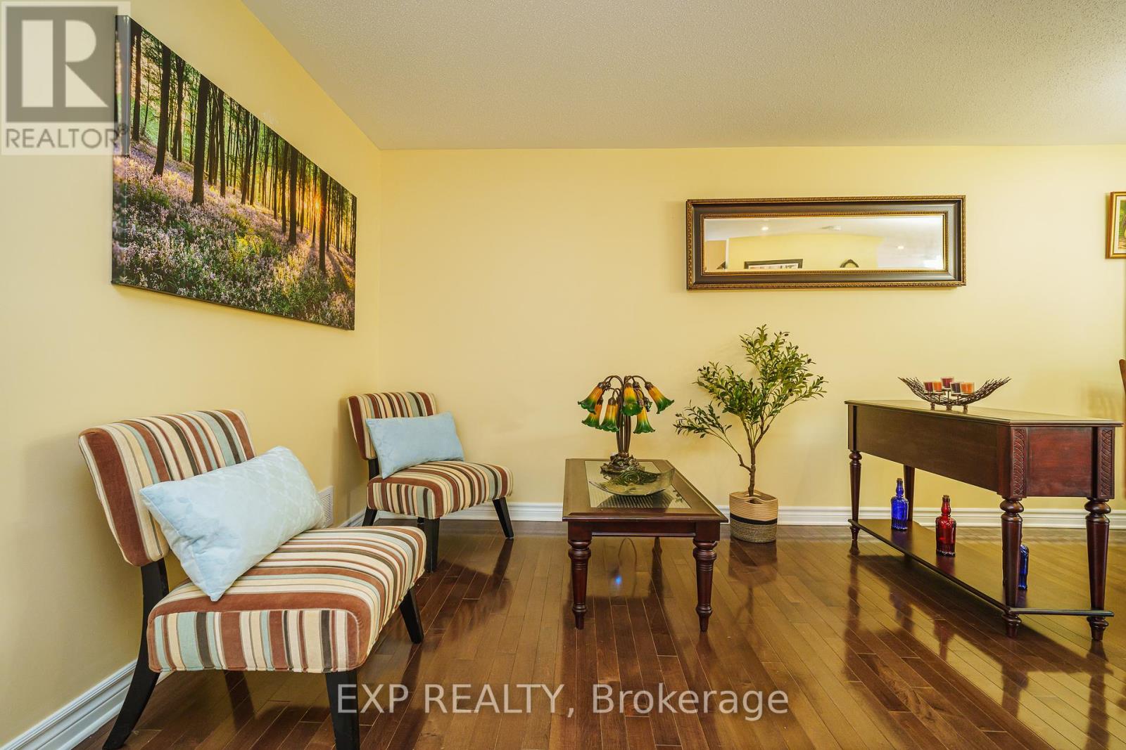 426 Pillett Street, Ottawa, Ontario  K2J 5S3 - Photo 6 - X12123083