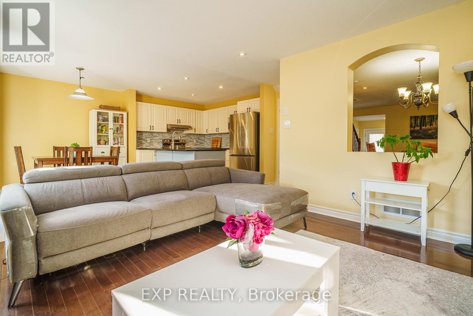 426 Pillett Street, Ottawa, Ontario  K2J 5S3 - Photo 9 - X12123083