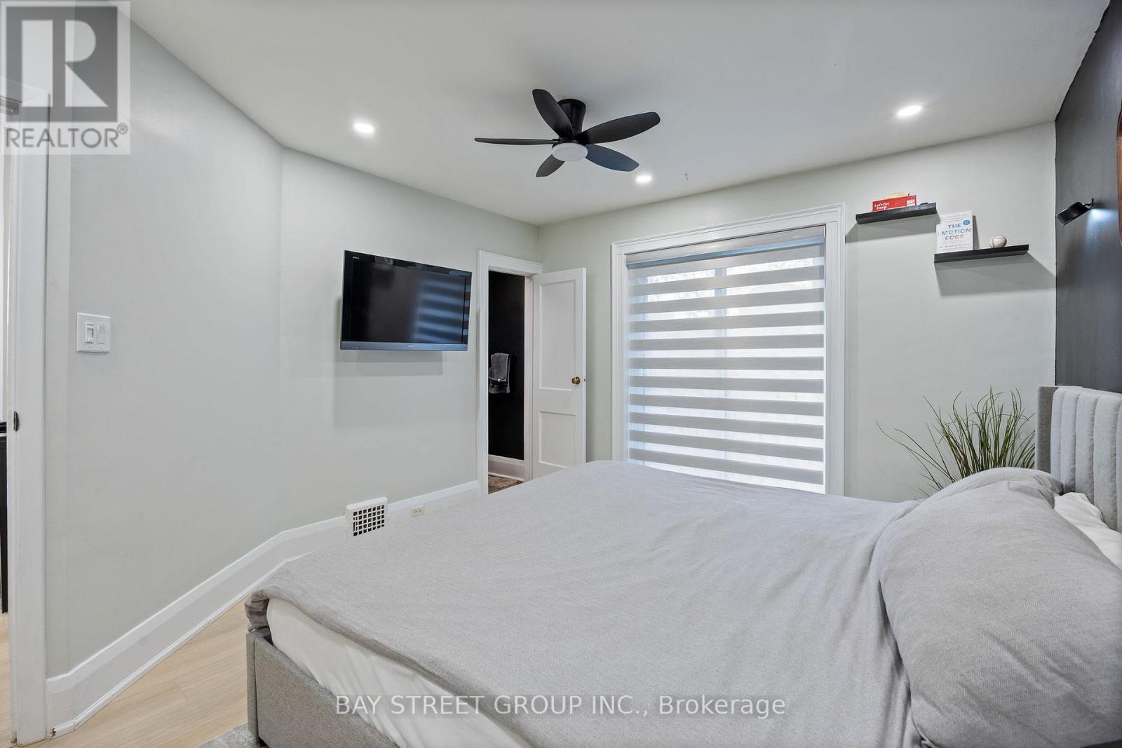 108 Orchard View Boulevard, Toronto, Ontario  M4R 1C2 - Photo 16 - C12123097