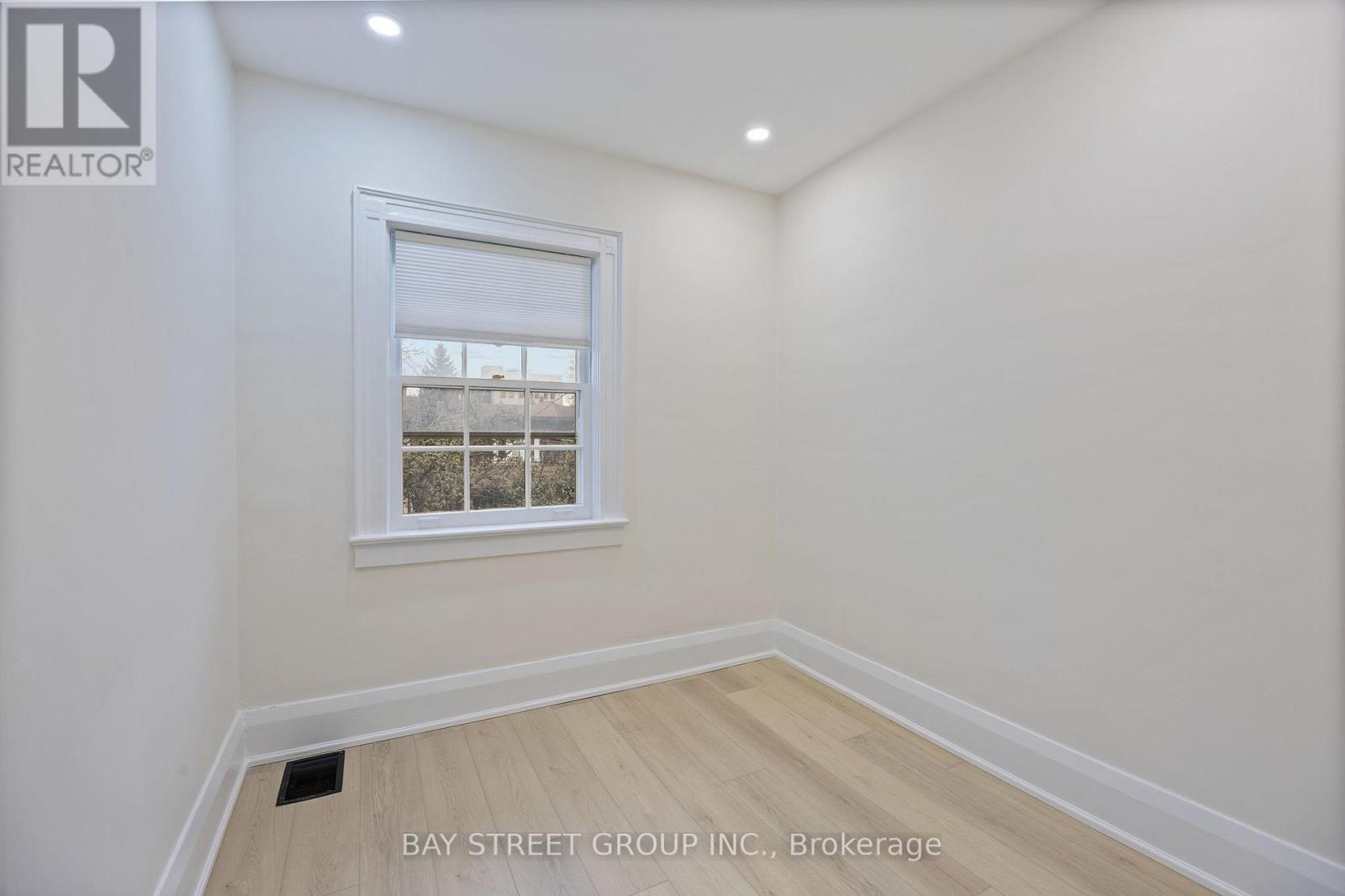 108 Orchard View Boulevard, Toronto, Ontario  M4R 1C2 - Photo 21 - C12123097