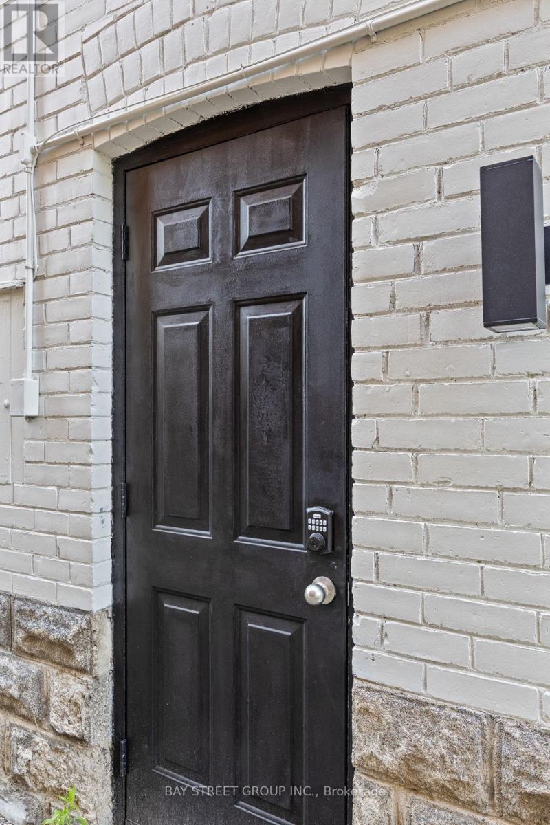 108 Orchard View Boulevard, Toronto, Ontario  M4R 1C2 - Photo 23 - C12123097