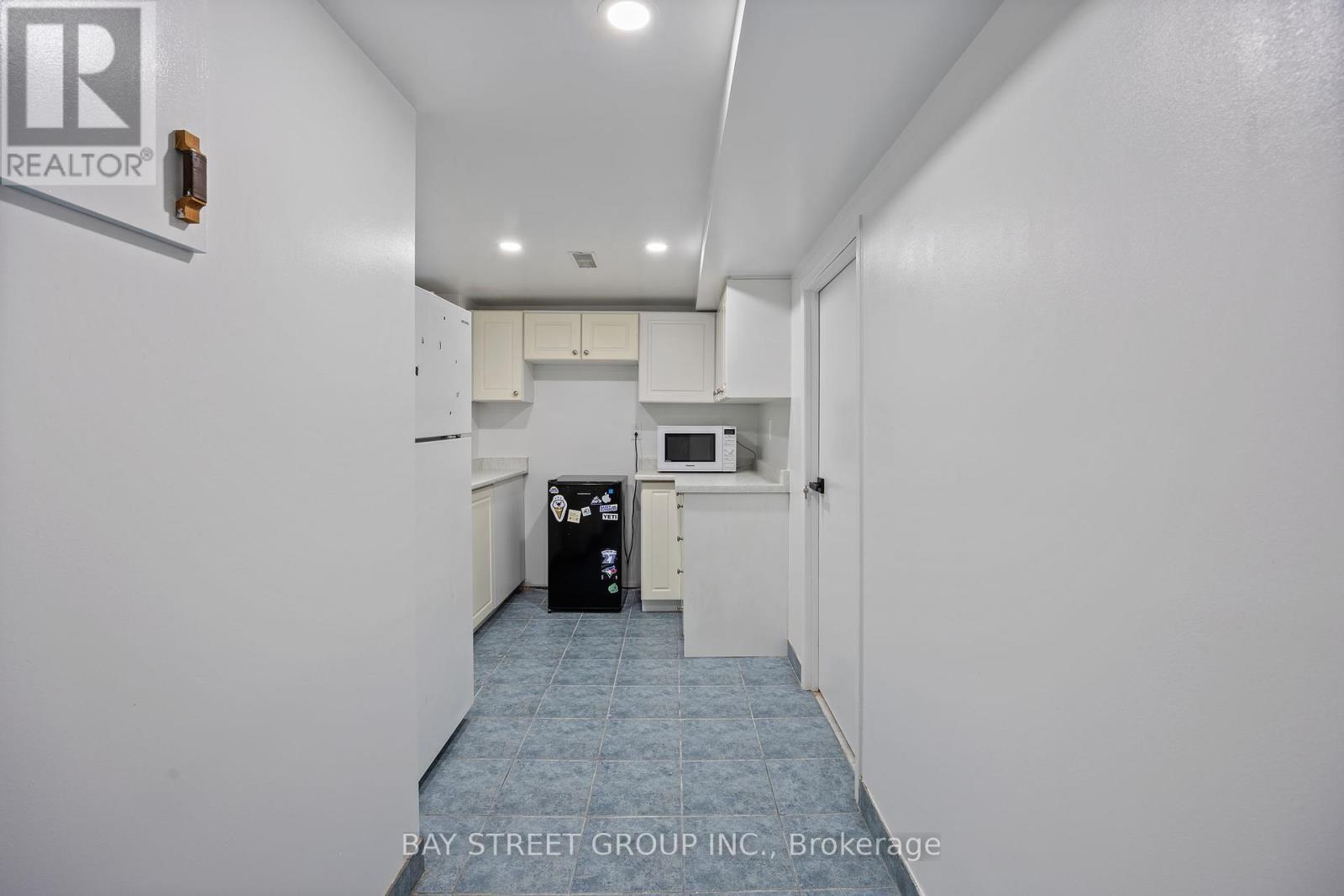 108 Orchard View Boulevard, Toronto, Ontario  M4R 1C2 - Photo 26 - C12123097