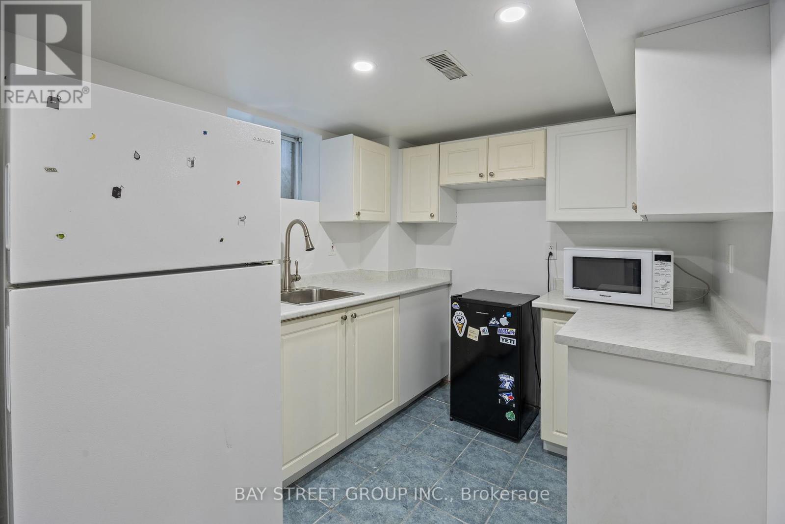 108 Orchard View Boulevard, Toronto, Ontario  M4R 1C2 - Photo 27 - C12123097