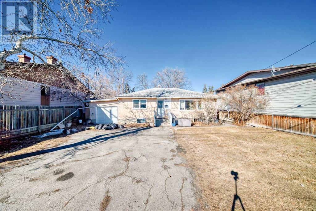 Property at 7508 Bowness Road NW image 3