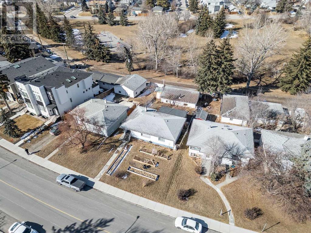 Property at 2313 Richmond Road SW image 4