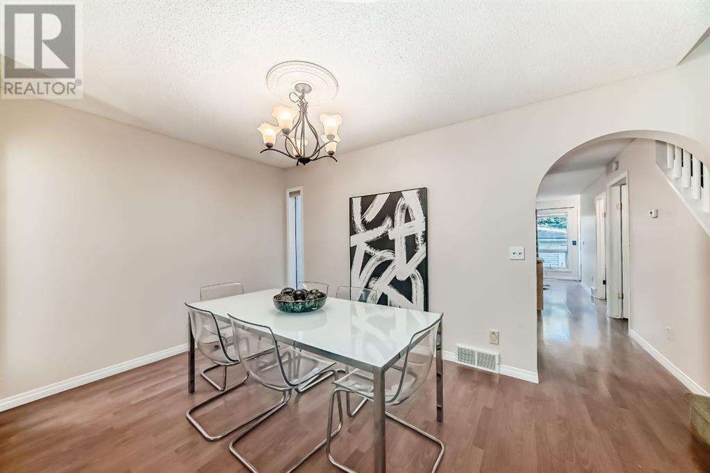 219 Coachway Road Sw, Calgary, Alberta  T3H 1B9 - Photo 6 - A2213088